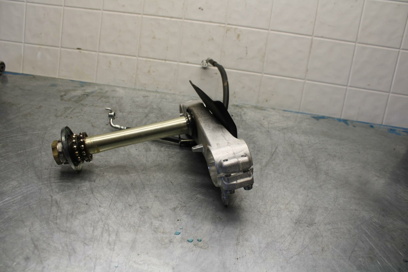 2012 Suzuki GSXR600 /750  FRONT FORKS CLAMP LOWER TRIPLE TREE STEM BB417
