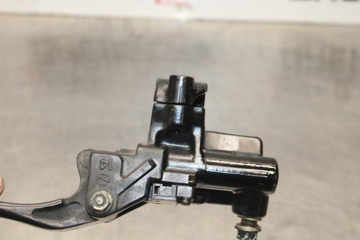 84 HONDA INTERCEPTOR 1000 VF1000F HYDRAULIC CLUTCH MASTER CYLINDER  BB878