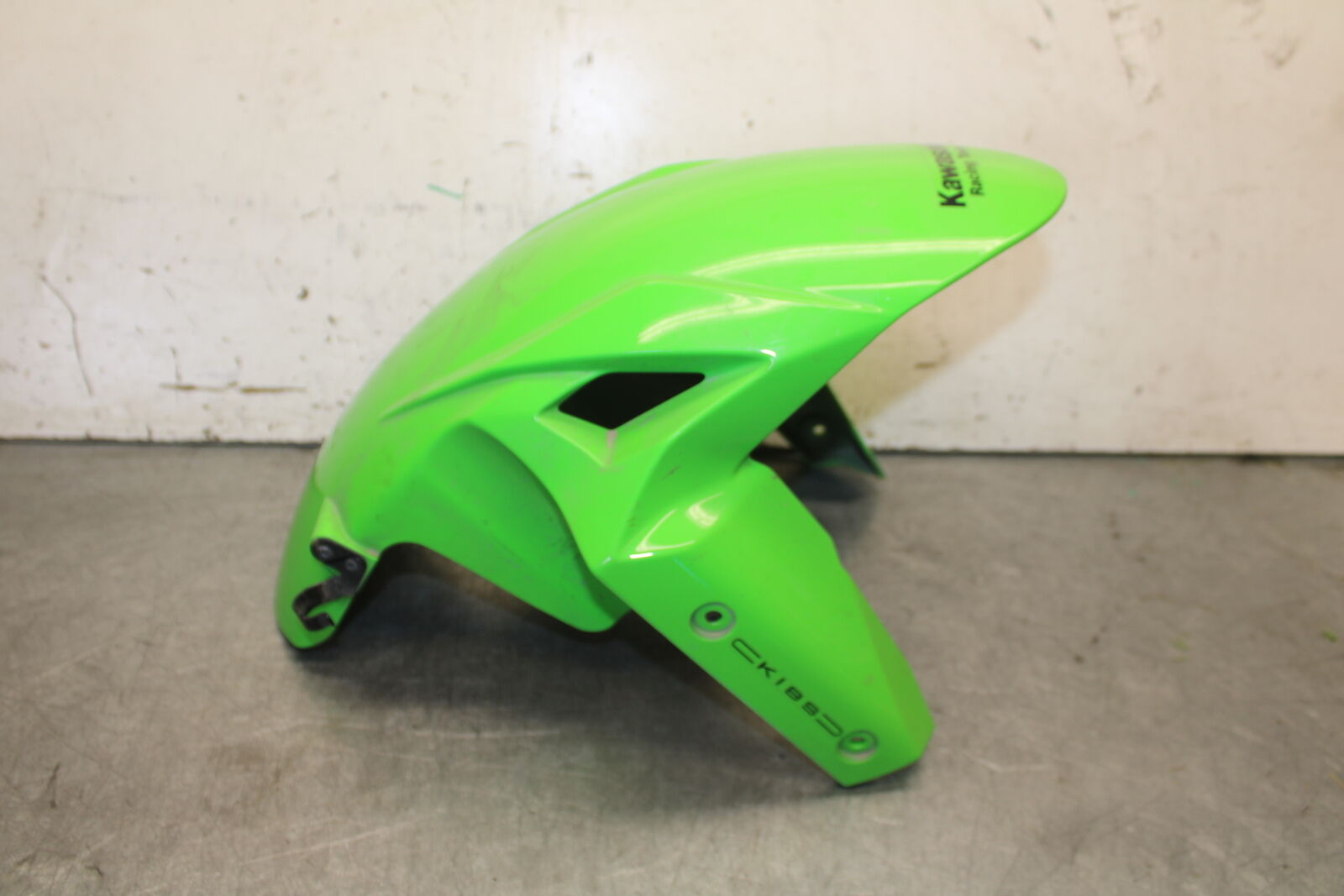 19-23 KAWASAKI NINJA ZX6R FRONT WHEEL FENDER COWL FAIRING BB701