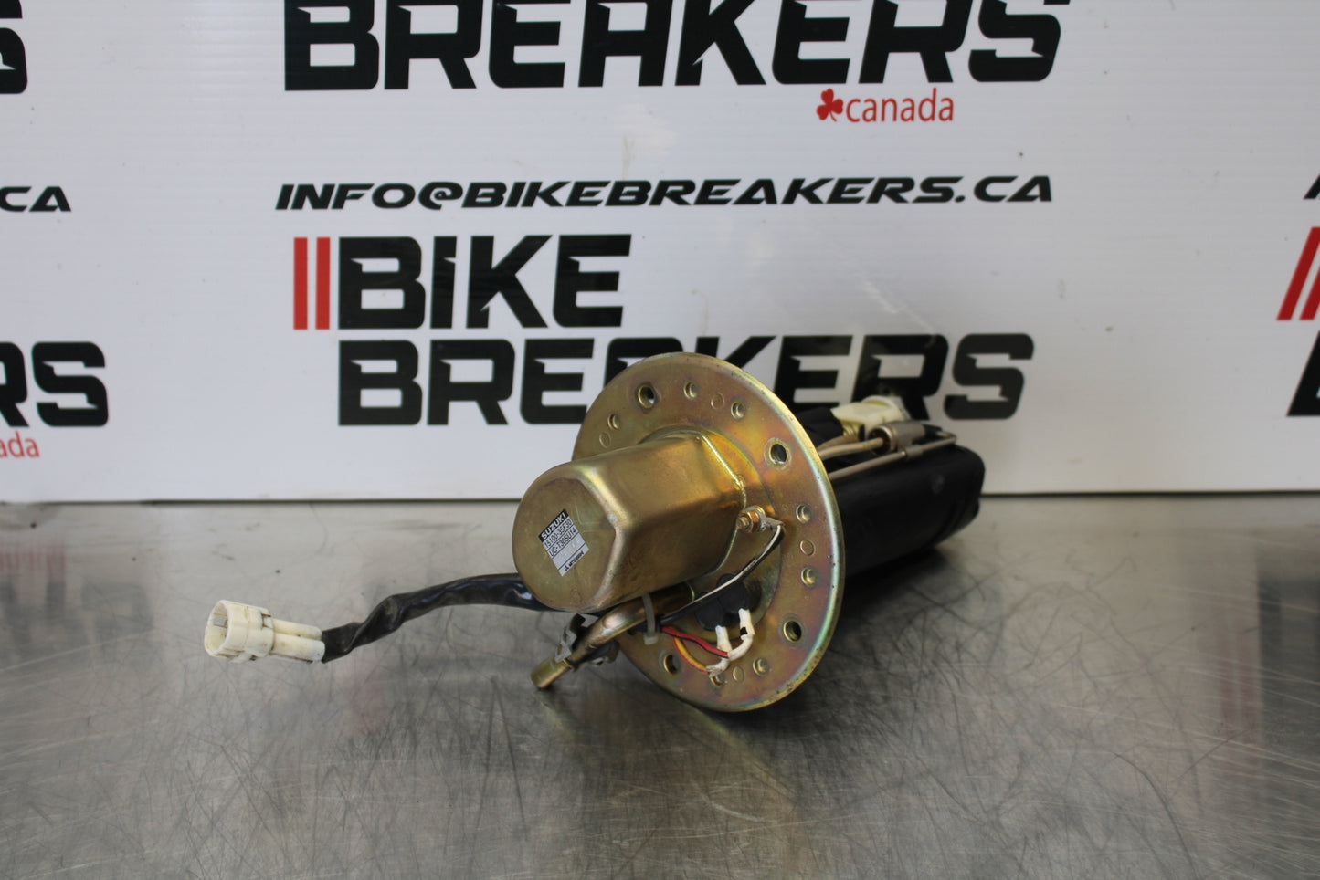 03 SUZUKI SV650S FUEL PUMP GAS PETROL SENDER UNIT