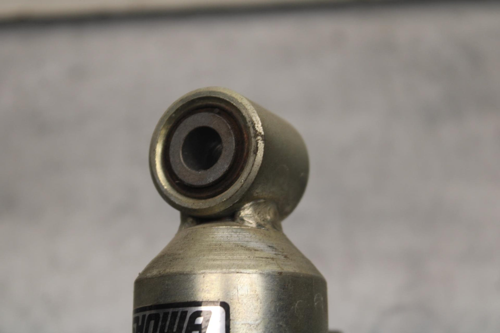 2004 Honda CBR600F4i REAR BACK SHOCK ABSORBER SUSPENSION BB606