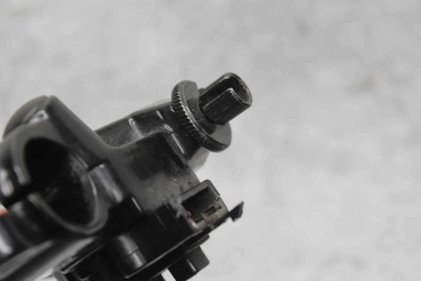 15-16 KAWASAKI EX300 CLUTCH PERCH MOUNT WITH LEVER  BB635