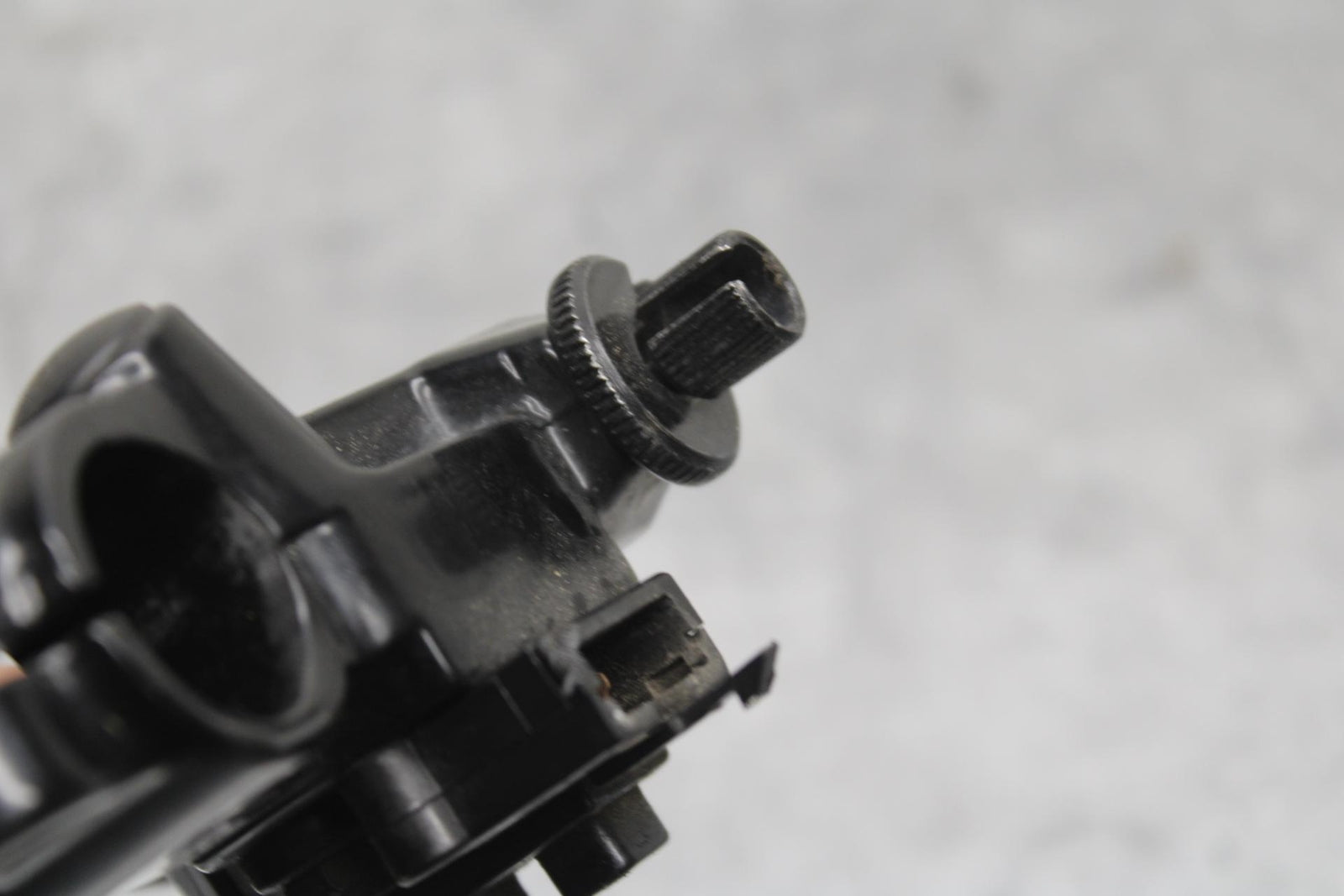 15-16 KAWASAKI EX300 CLUTCH PERCH MOUNT WITH LEVER  BB635