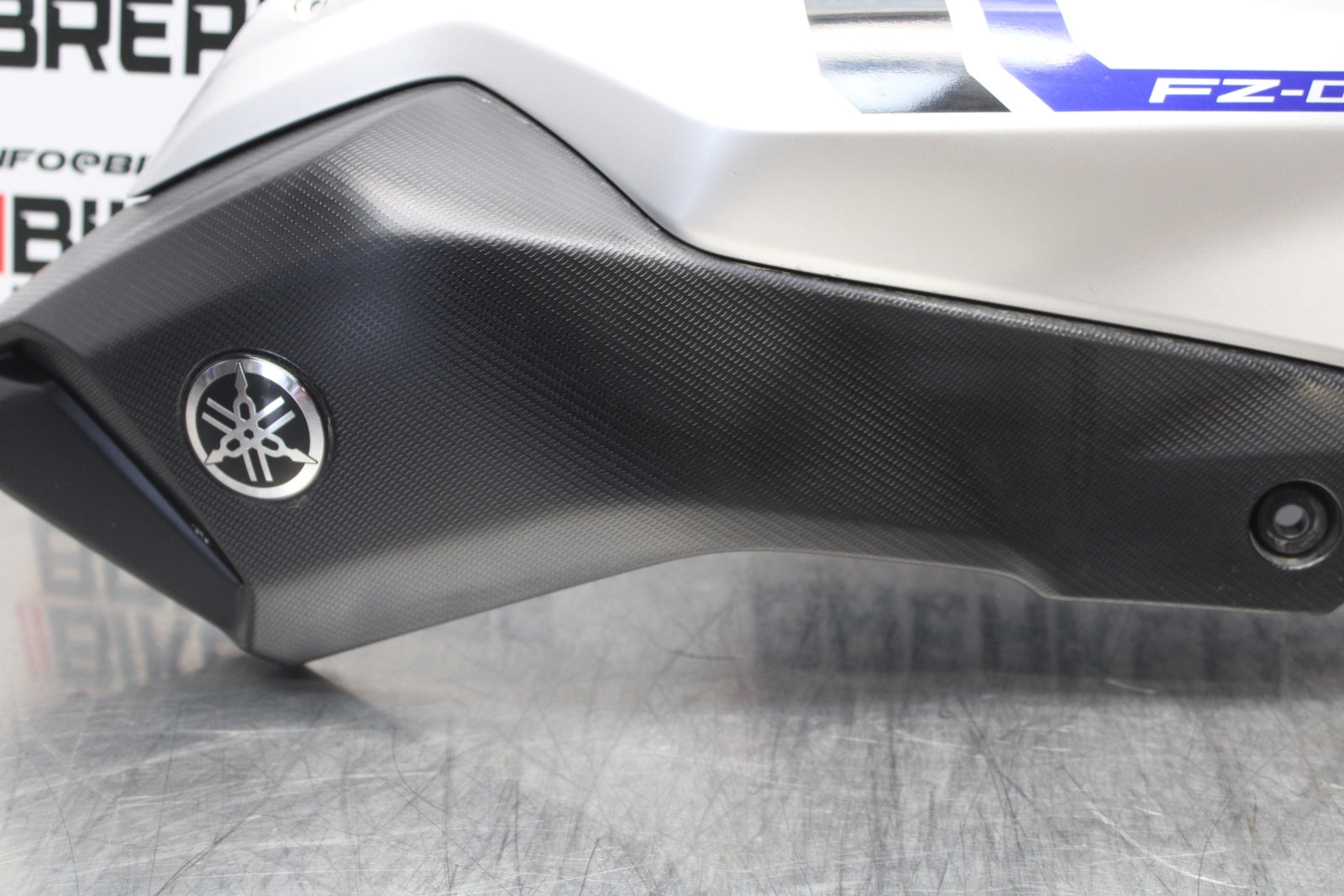 14-17 YAMAHA FZ07 LEFT LOWER MID UPPER SIDE FAIRING COWL BB162