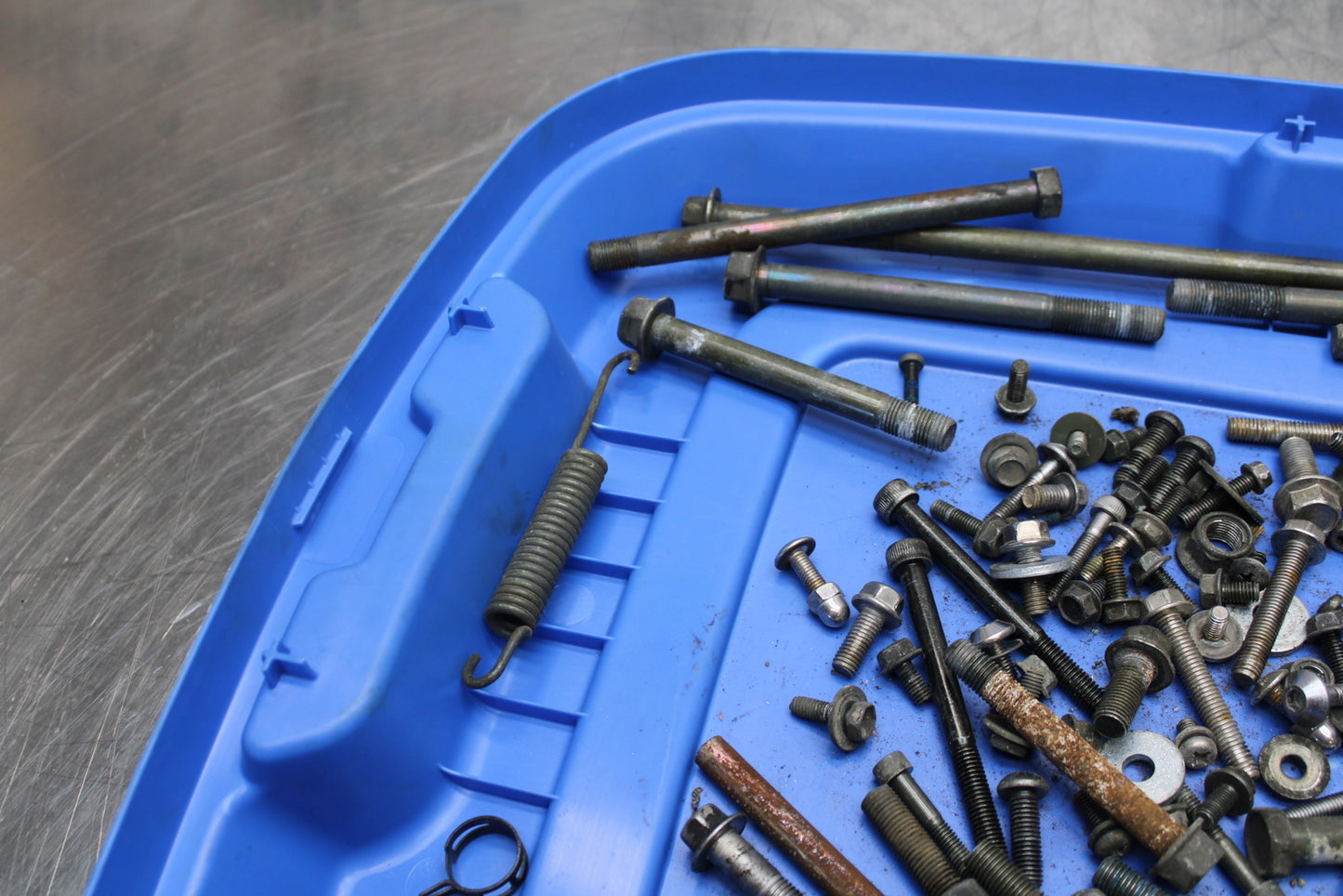 04 YAMAHA ROAD STAR XV1700A MOUNTING BOLTS HARDWARE MOTOR SCREWS BB155