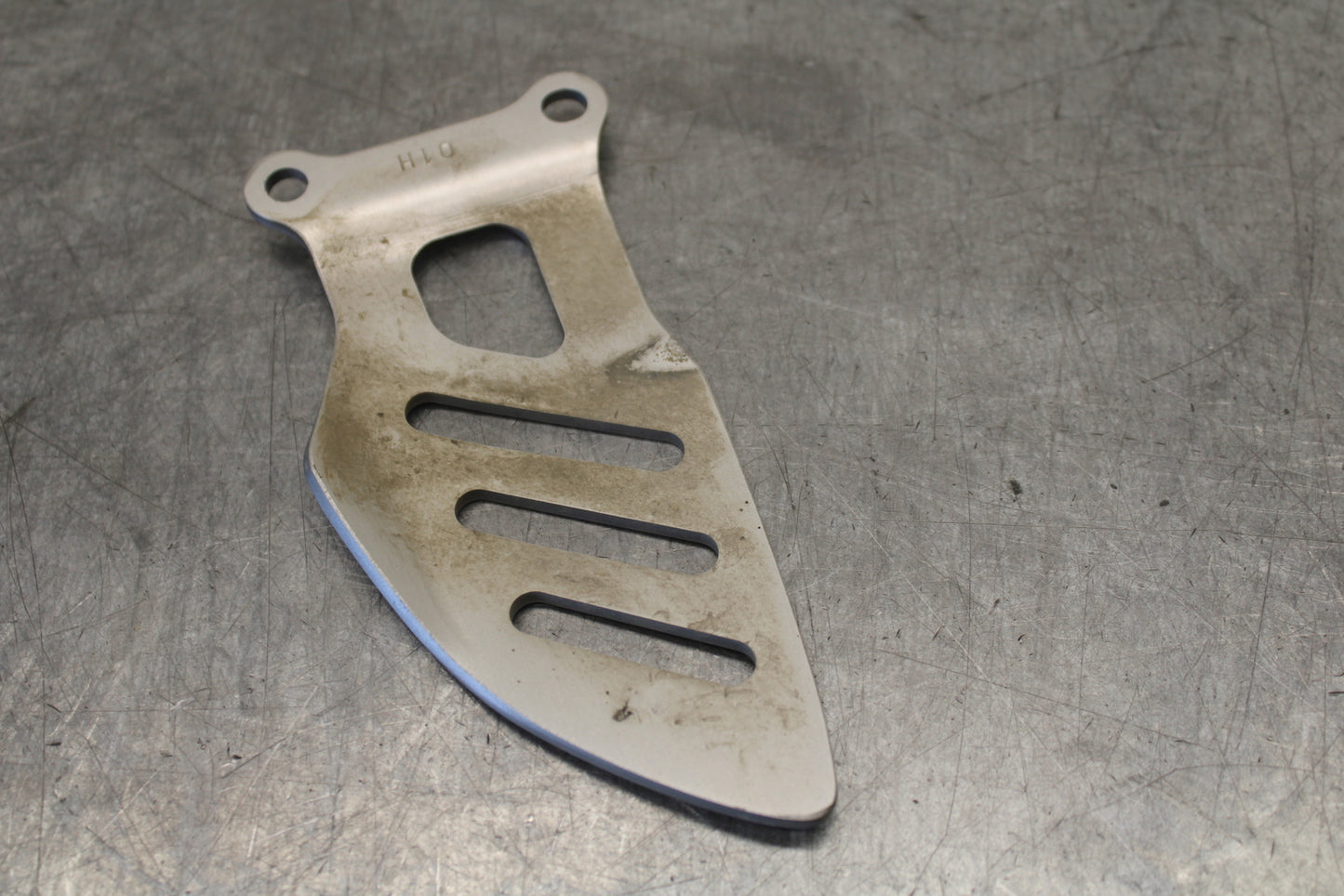 06-07 SUZUKI GSXR 600 LEFT REARSET REAR SET HEEL GUARD COVER  BB694