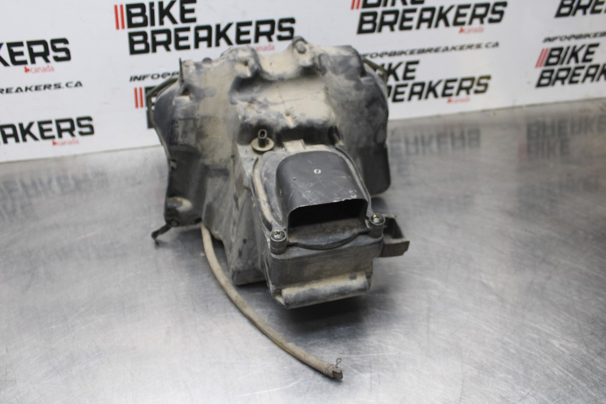 06 KAWASAKI Z750 AIRBOX AIR INTAKE FILTER BOX BB837