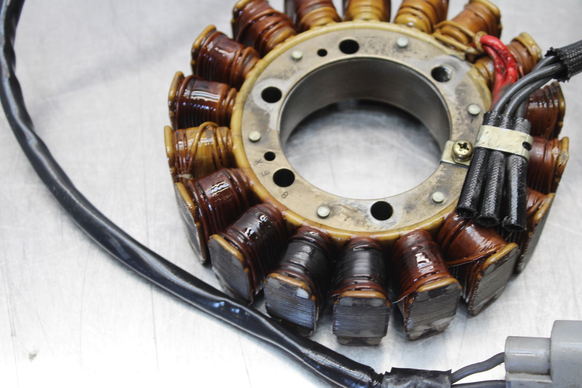 05 TRIUMPH ROCKET III STATOR GENERATOR ALTERNATOR MAGNETO BB186