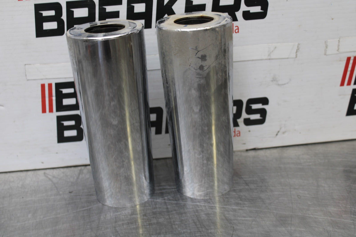 05-09 SUZUKI BOULEVARD C90 FORK LOWER COVERS BOTTOM GUARDS SHIELD COWL BB918