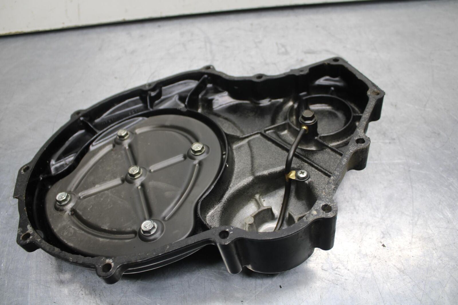 1985 Kawasaki Ninja 900R ZX900A CLUTCH SIDE ENGINE MOTOR COVER BB84