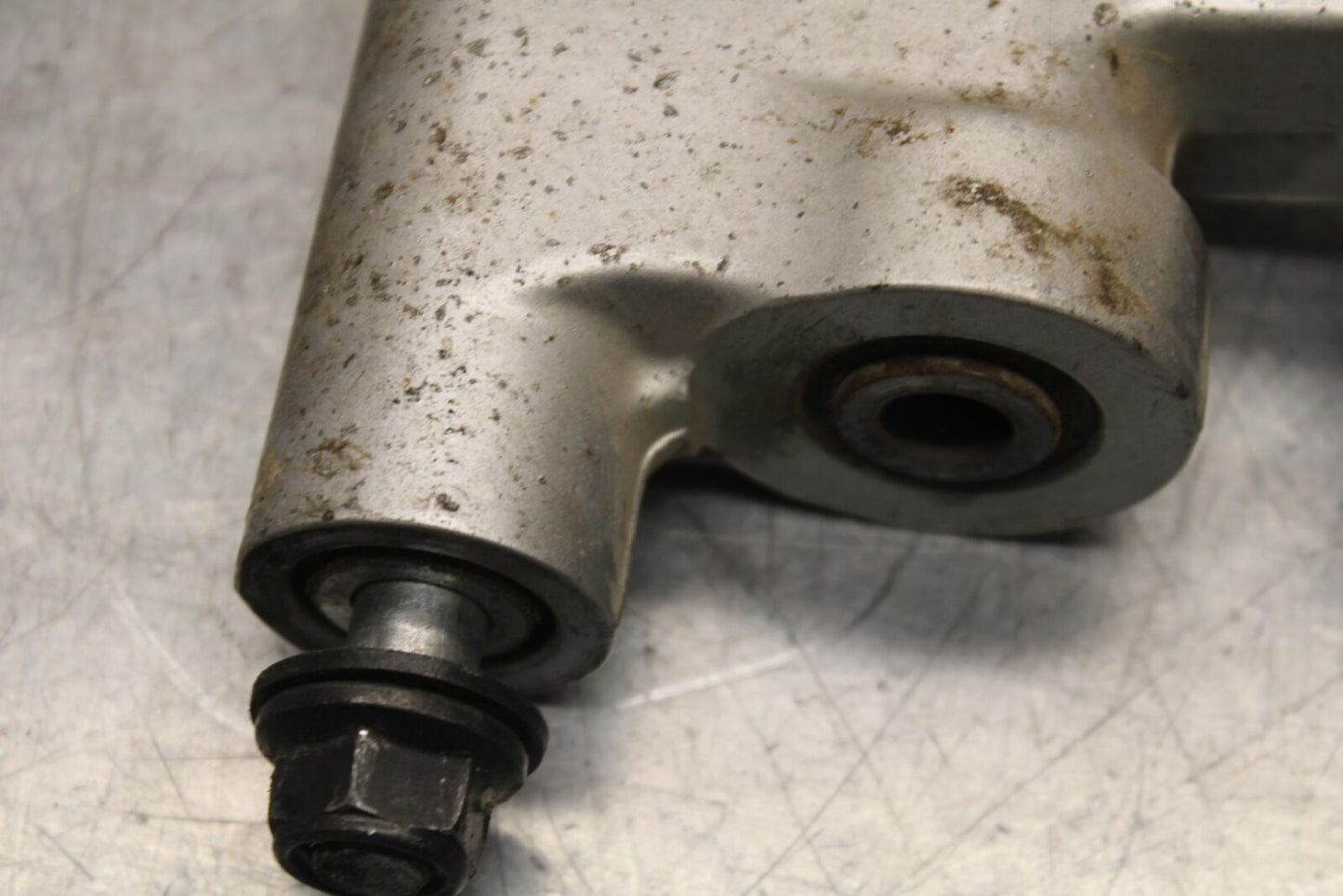 06-14 YAMAHA ROADLINER S XV1900S REAR BACK SHOCK LINK LINKAGE BB619