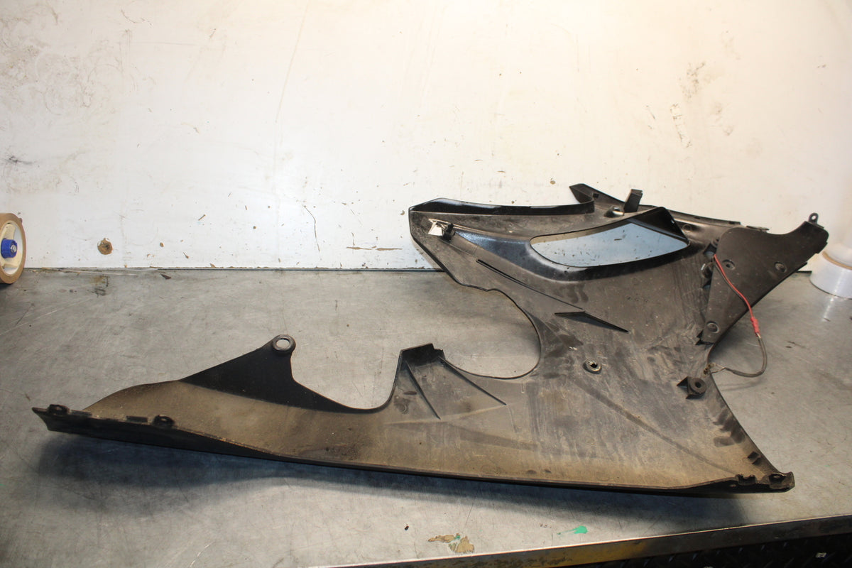 07-08 TRIUMPH DAYTONA 675 LEFT LOWER MID UPPER SIDE FAIRING COWL BB685
