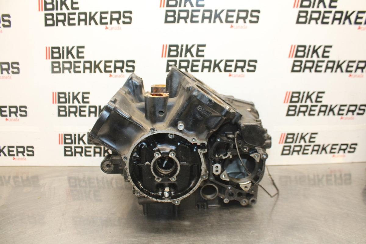 84 HONDA INTERCEPTOR 1000 VF1000F ENGINE MOTOR CRANKCASE CRANK CASES BLOCK BB878