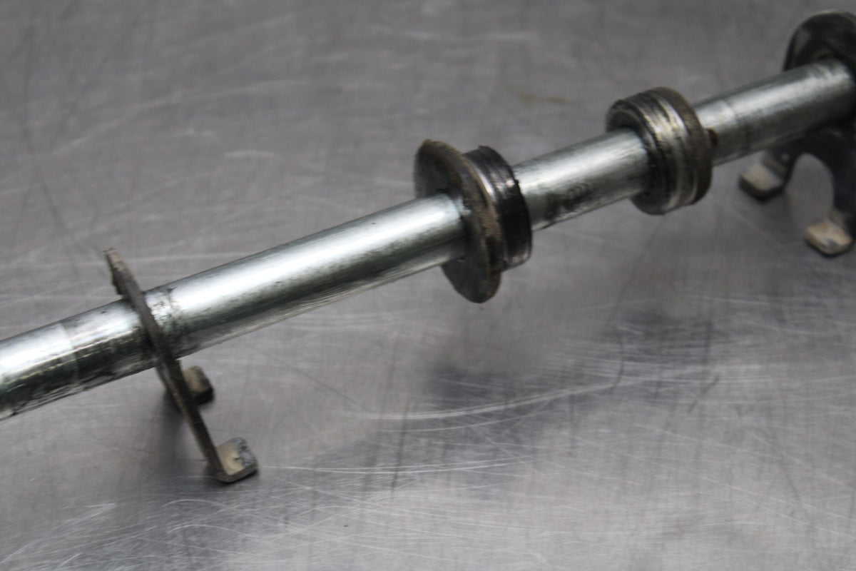 18 HONDA CB500F REAR AXLE BACK WHEEL RIM PIVOT BOLT AXEL BB861