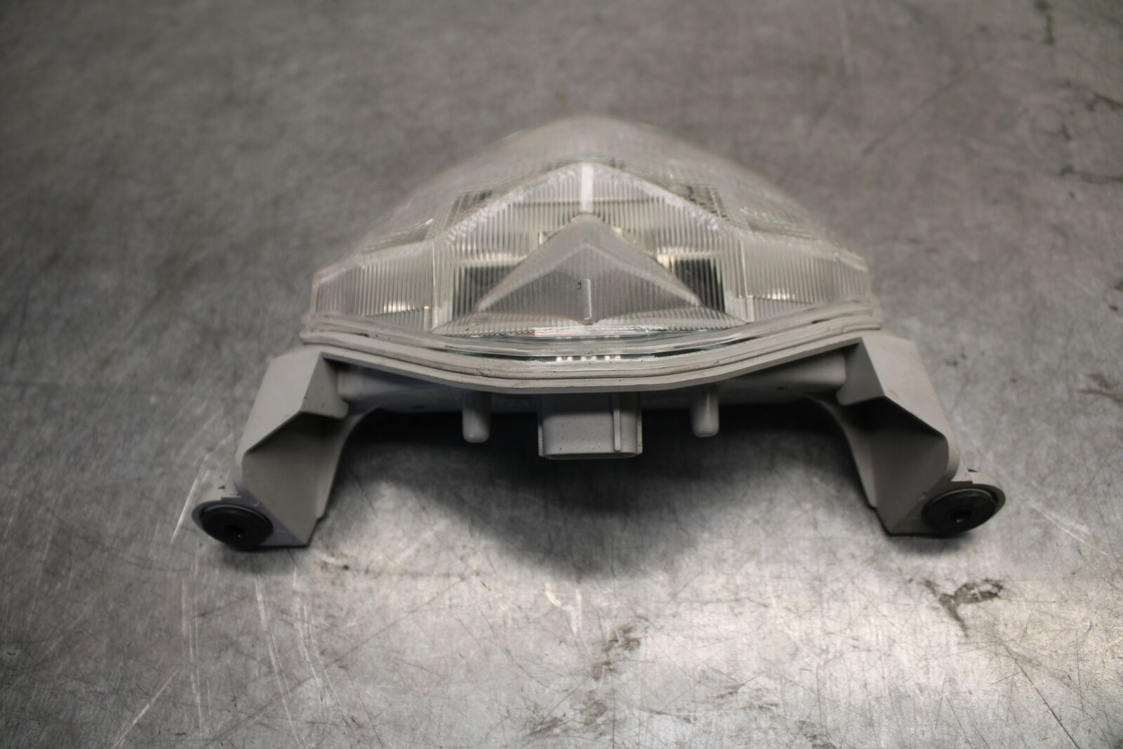 09-12 KAWASAKI NINJA ZX6R REAR TAIL TAILLIGHT BACK BRAKE LIGHT BB640