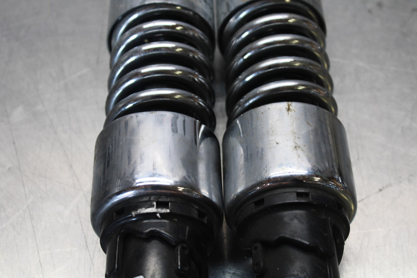 03-08 KAWASAKI VULCAN 1600 12' REAR BACK SHOCK ABSORBER SET PAIR BB196