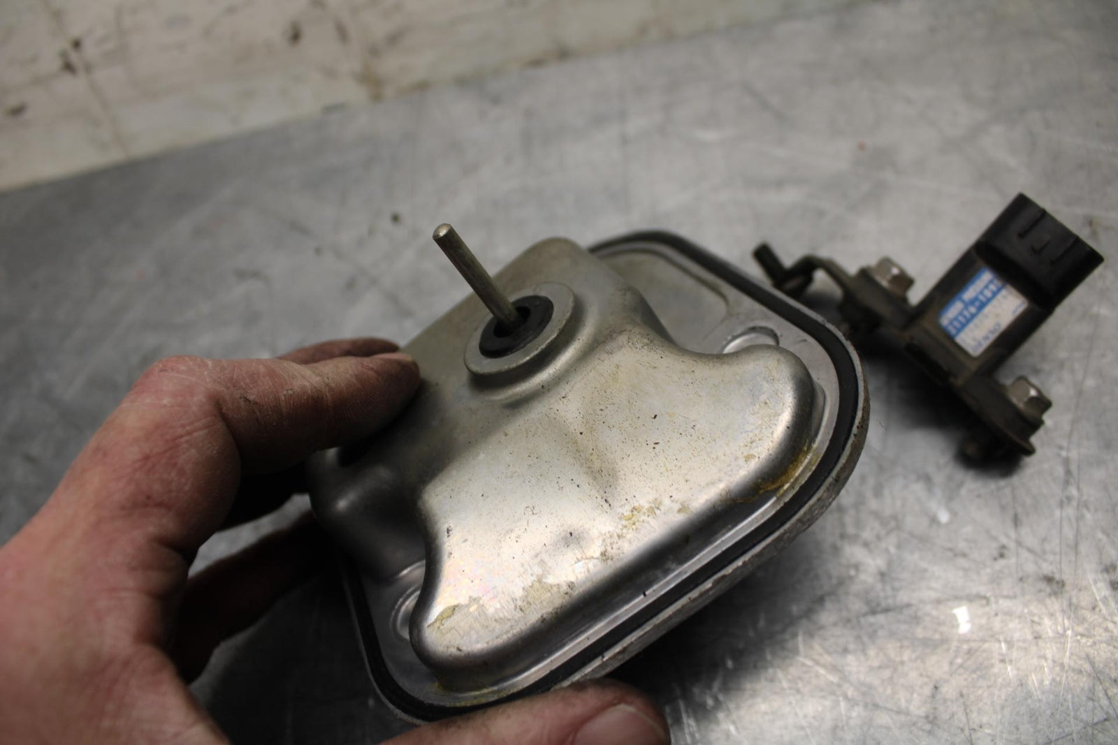 03 KAWASAKI ZX12R  MAP MASS AIR FLOW PRESSURE SENSOR BB472