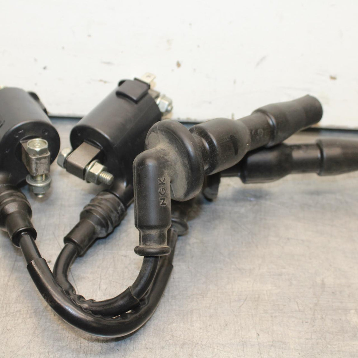 2014 Honda CB500F ABS IGNITION COILS COIL SPARK PLUG CAPS BB102