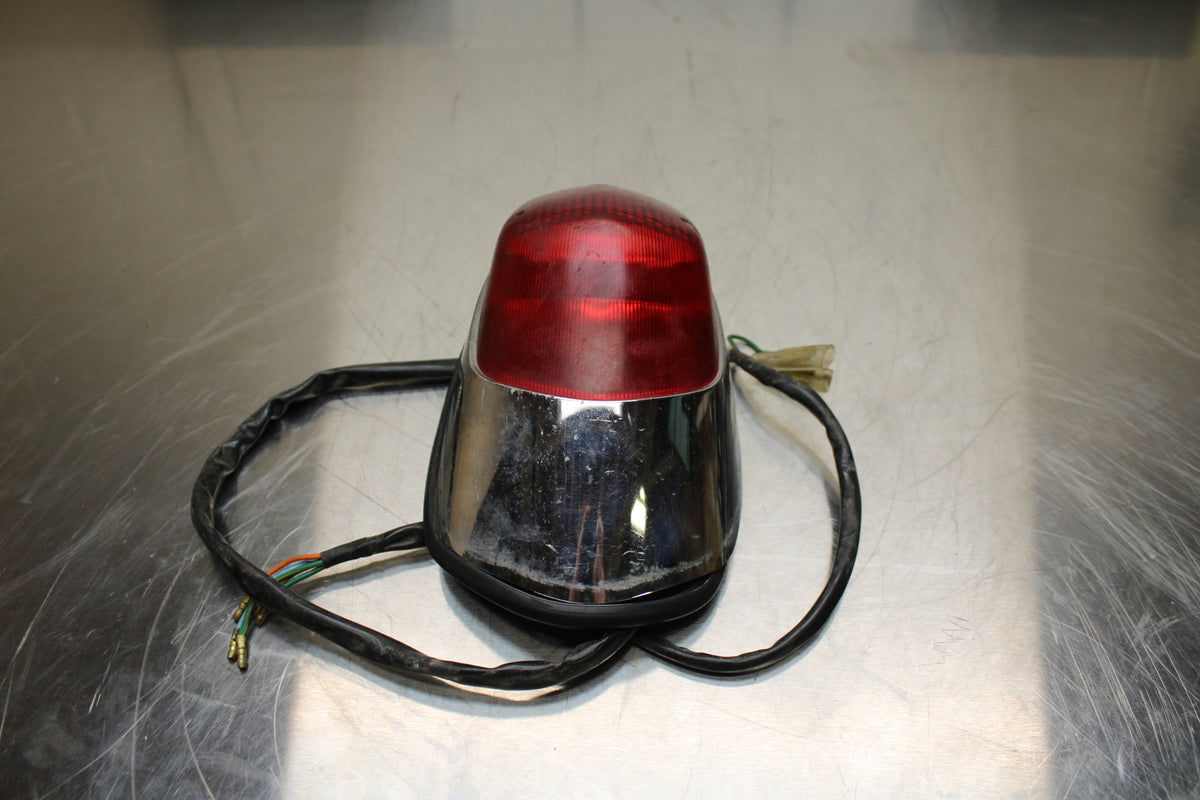 03-05 HONDA SHADOW CLASSIC 750 TAILLIGHT REAR TAIL BRAKE LIGHT BB139