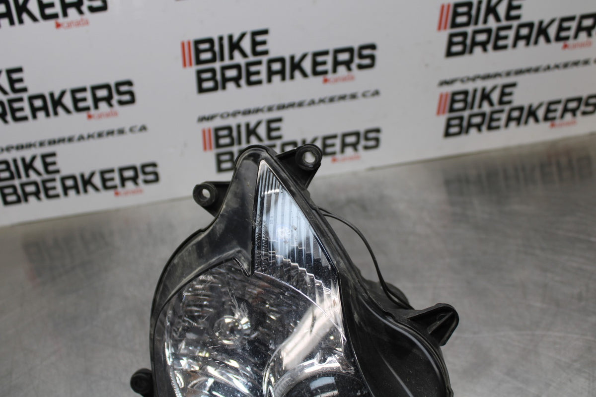 06-07 SUZUKI GSXR 600 FRONT HEADLIGHT HEAD LIGHT LAMP BB178