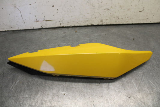 09-15 YAMAHA FZ6R RIGHT REAR BACK TAIL FAIRING COWL SHROUD  BB686