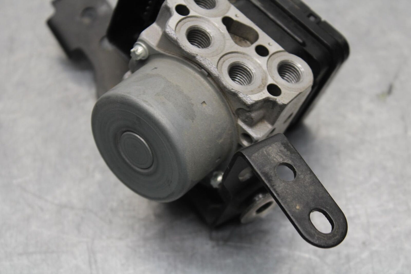 20 KAWASAKI Z400 ER400 ABS ABS PUMP UNIT MODULE BB586