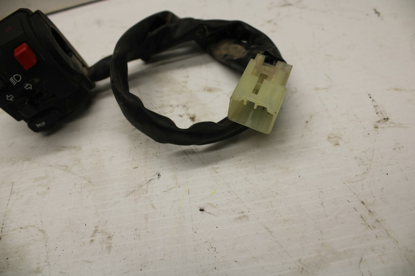 17-20 KAWASAKI NINJA 650 EX650 ABS LEFT CLIP ON HANDLE HORN SIGNALS SWITCH BB277