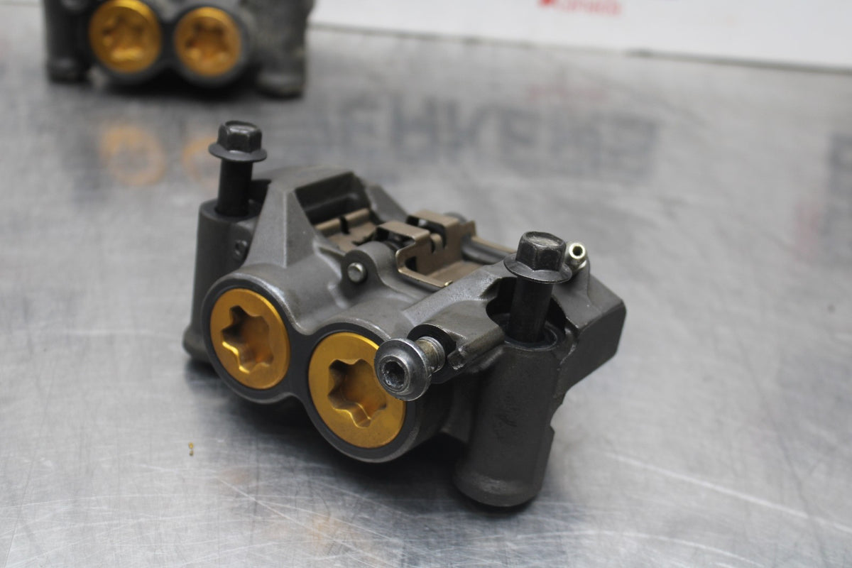 08-16 YAMAHA YZF R6 RIGHT LEFT FRONT BRAKE CALIPER SET PAIR CALIPERS BB798
