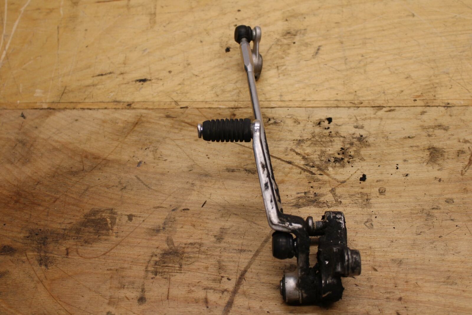 08-09 SUZUKI GSXR600 SHIFTER LINKAGE SHIFT LINK PEDAL BB204 B