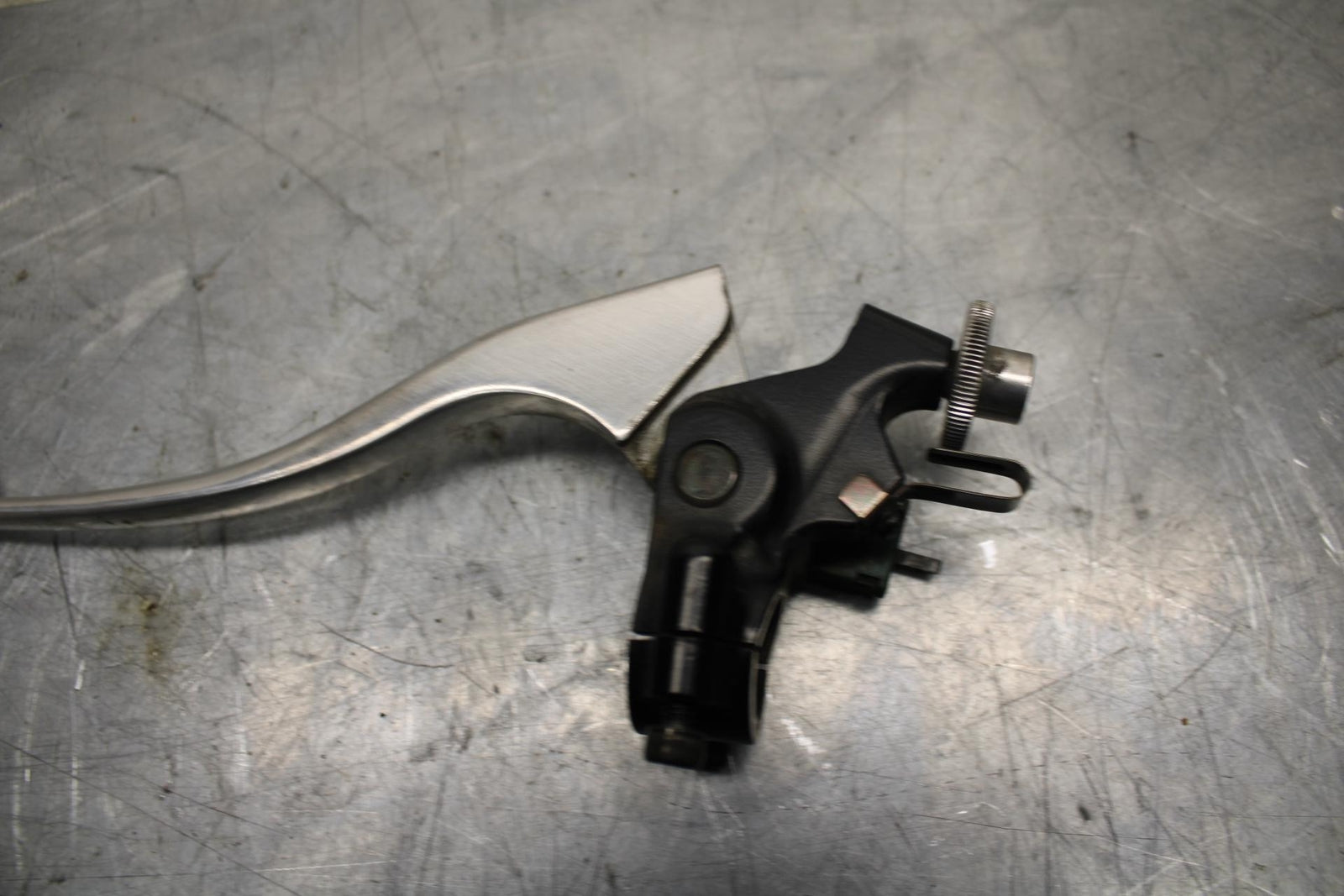 03 KAWASAKI ZX12R CLUTCH PERCH MOUNT WITH LEVER  BB472