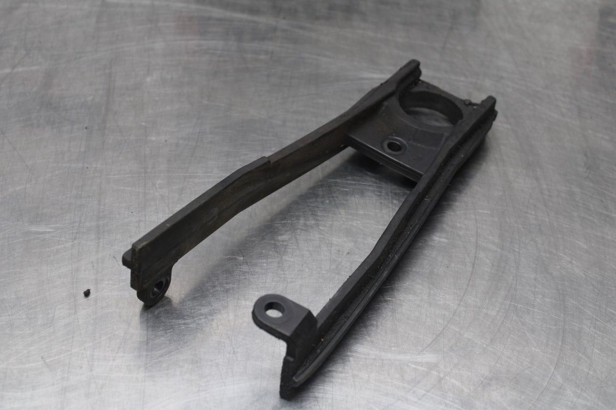 06-07 SUZUKI GSXR 600 SWINGARM CHAIN BUFFER SLIDER GUIDE BB845