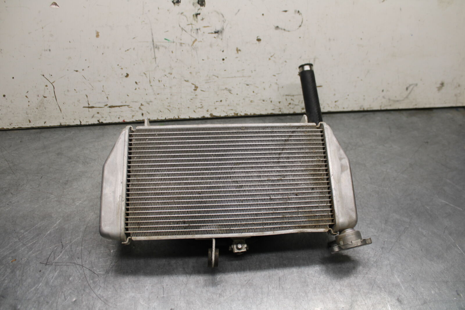 19-24 YAMAHA R3 ENGINE RADIATOR MOTOR COOLER COOLING RADIATER/ W FAN BB736