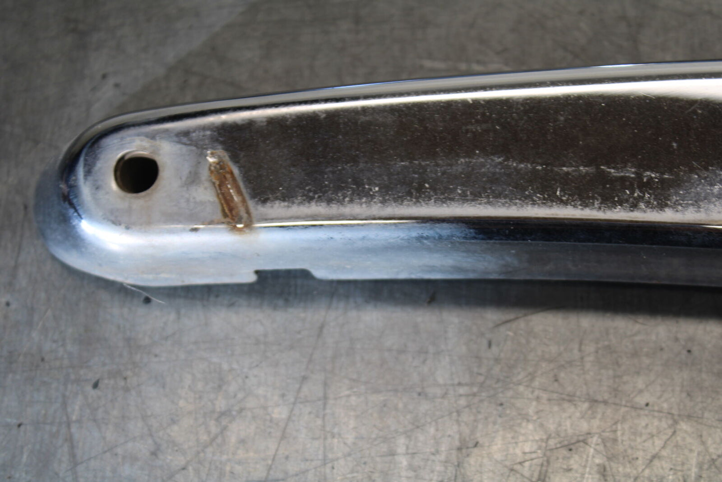 05-09 SUZUKI BOULEVARD C90 REAR BACK FENDER SUPPORT FRAME SUBFRAME BB692