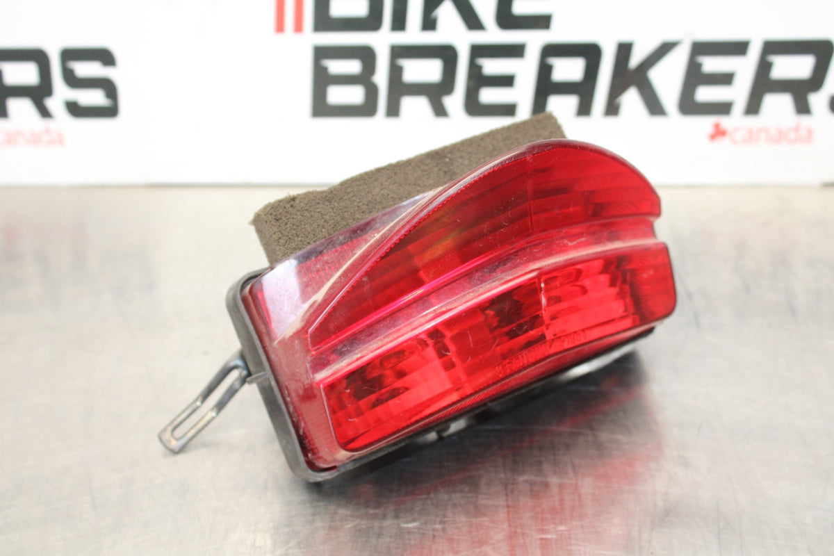 01-06 HONDA CBR600F4I REAR TAIL TAILLIGHT BACK BRAKE LIGHT BB185