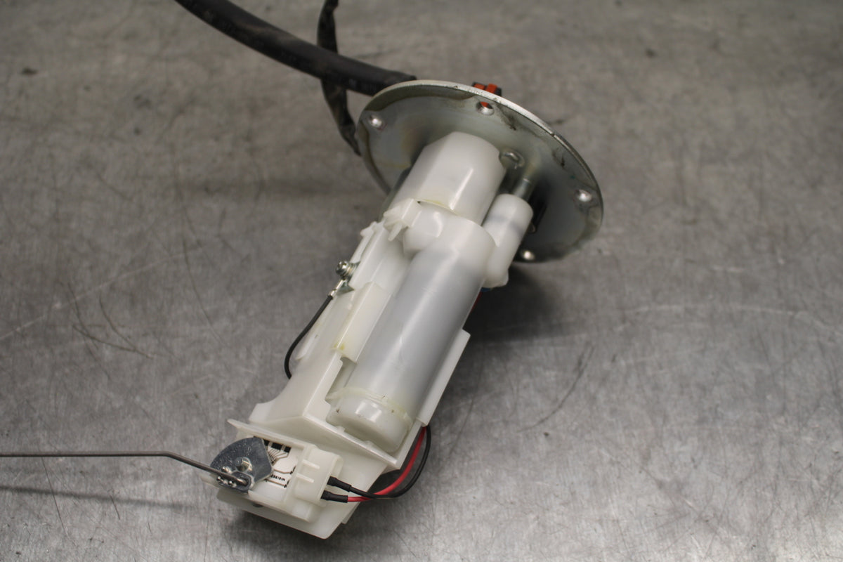 18-23 KAWASAKI NINJA 400 EX400 ABS FUEL PUMP GAS PETROL SENDER UNIT BB747