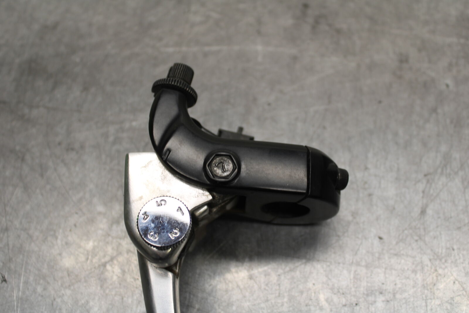 18-24 KAWASAKI NINJA 650 CLUTCH PERCH MOUNT WITH LEVER  BB725