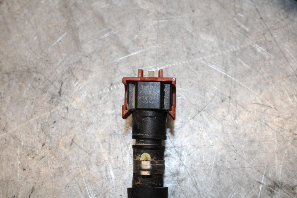 19 YAMAHA YZF R3 FUEL HOSE GAS LINE TUBE PIPE BB56