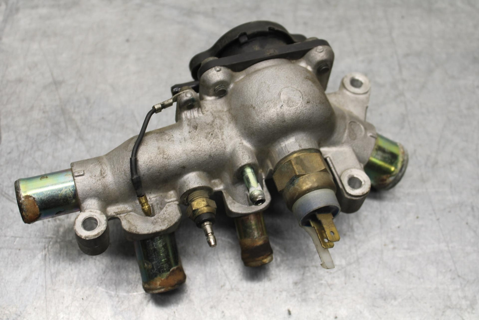 93-07 YAMAHA VMAX 1200 THERMOSTAT W HOUSING ASSEMBLY BB634