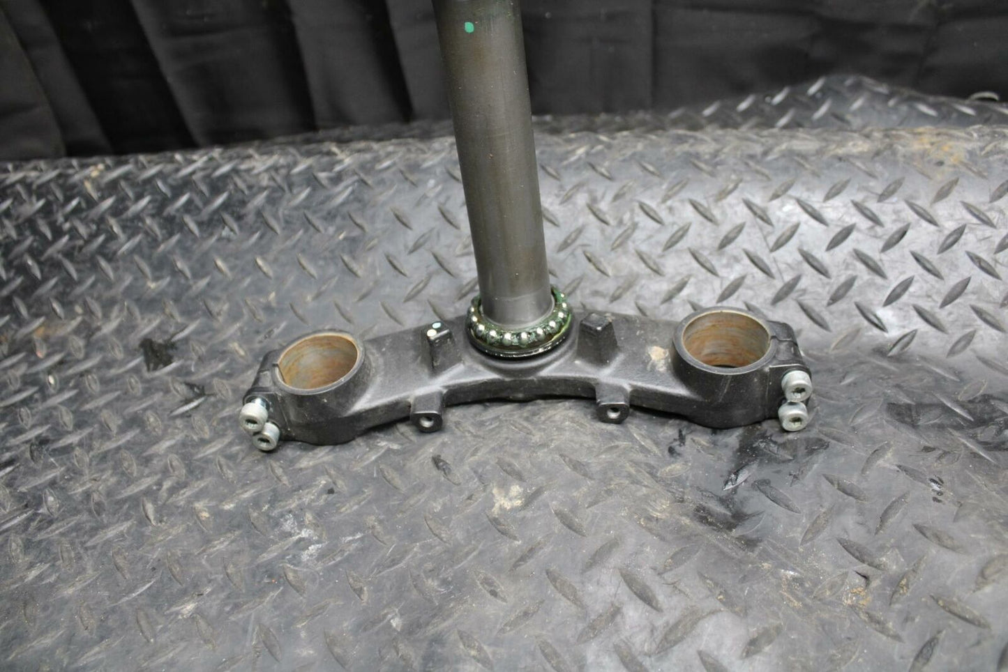 12-17 KAWASAKI NINJA 650 FRONT FORKS CLAMP LOWER TRIPLE TREE STEM BB211