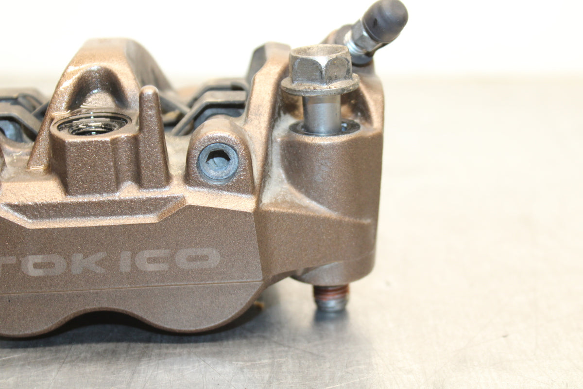 09 HONDA CBR600RR RIGHT LEFT FRONT BRAKE CALIPER SET PAIR CALIPERS BB760