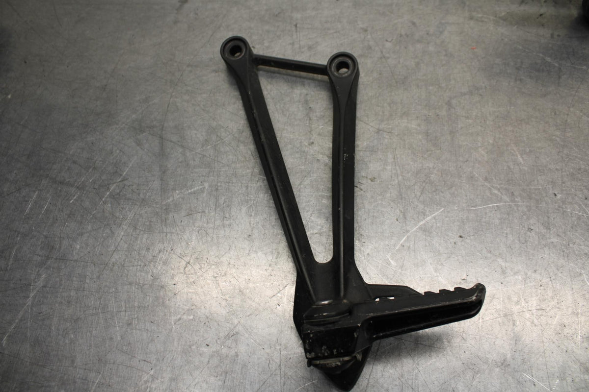 09-12 KAWASAKI NINJA ZX6R REAR FOOT RESTS PEGS STEPS SET PAIR BB640