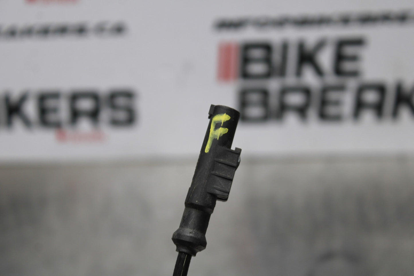 21-23 KAWASAKI NINJA ZX6R FRONT ABS BRAKE SENSOR BB179