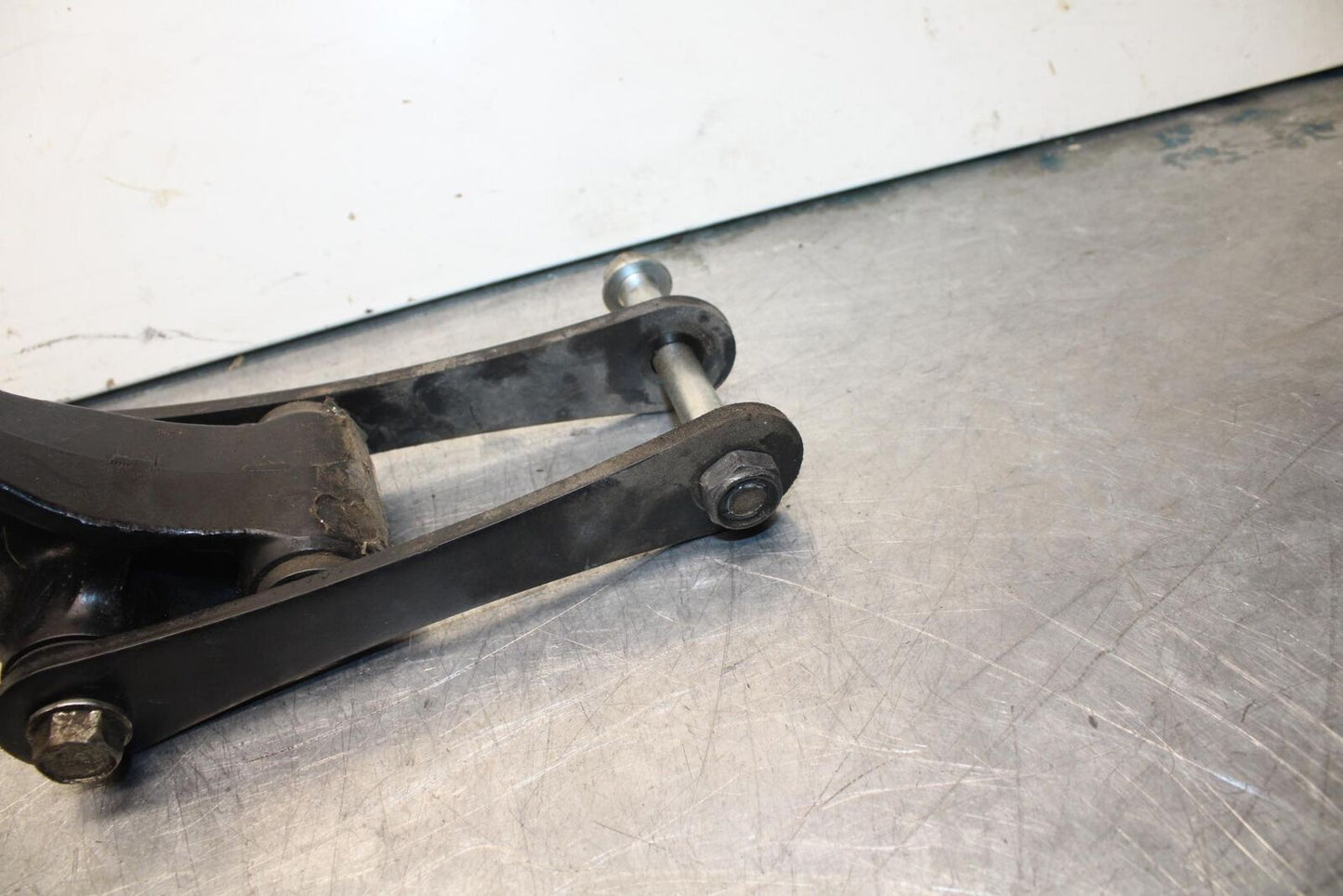 08-12 KAWASAKI NINJA 250R EX250J REAR DOGBONE SHOCK LINKAGE LINK BB612