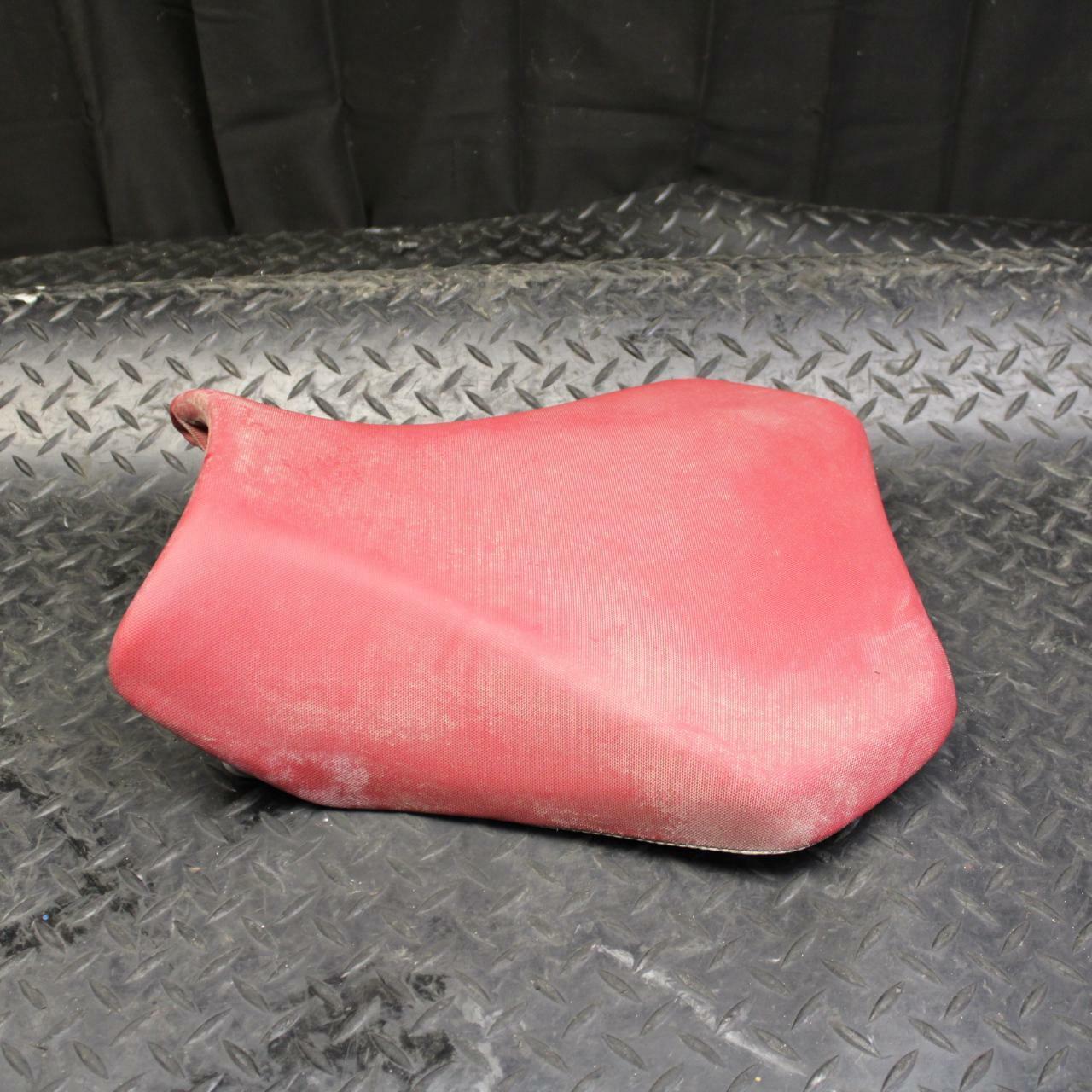 11-17 SUZUKI GSXR750 FRONT DRIVERS SEAT PAD SADDLE PILLION BB 182