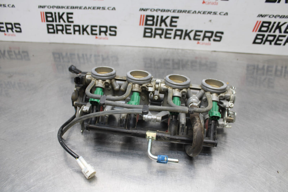 08-10 SUZUKI GSXR 600 MAIN FUEL INJECTORS / THROTTLE BODIES BB835