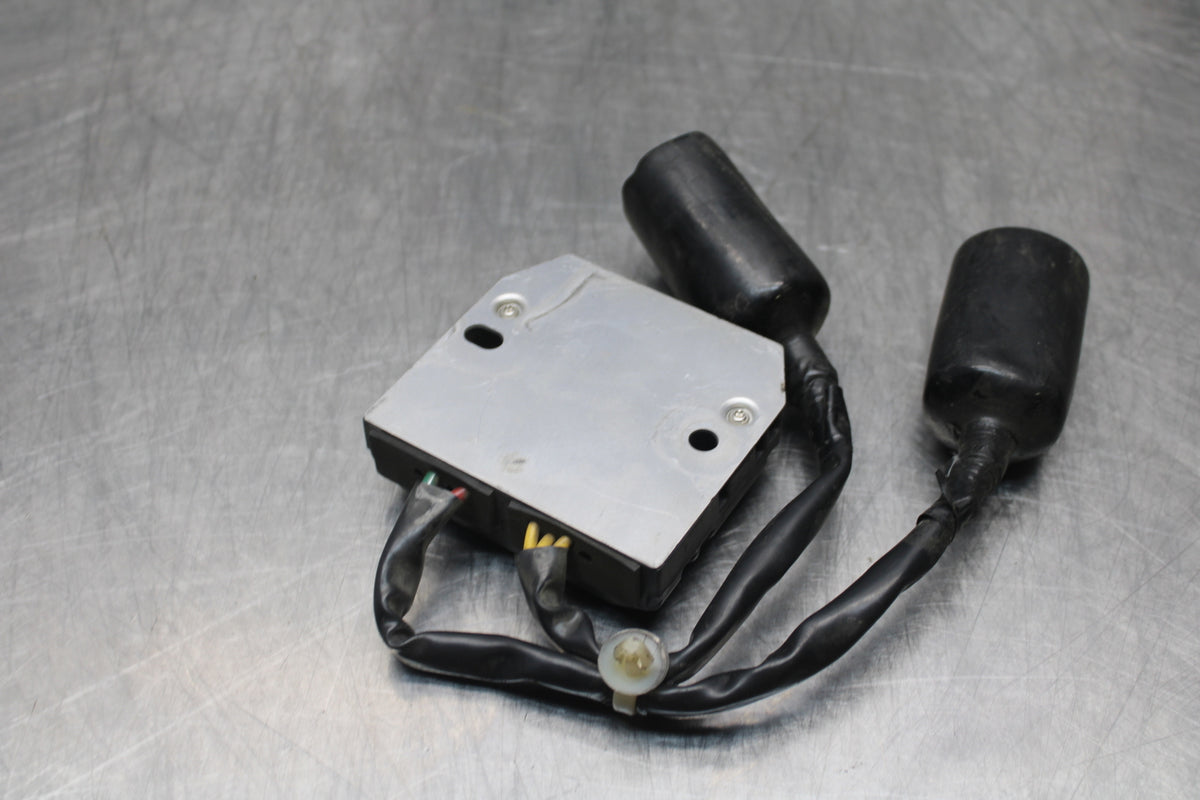 06-07 HONDA CBR1000RR RECTIFIER VOLTAGE REGULATOR BB166