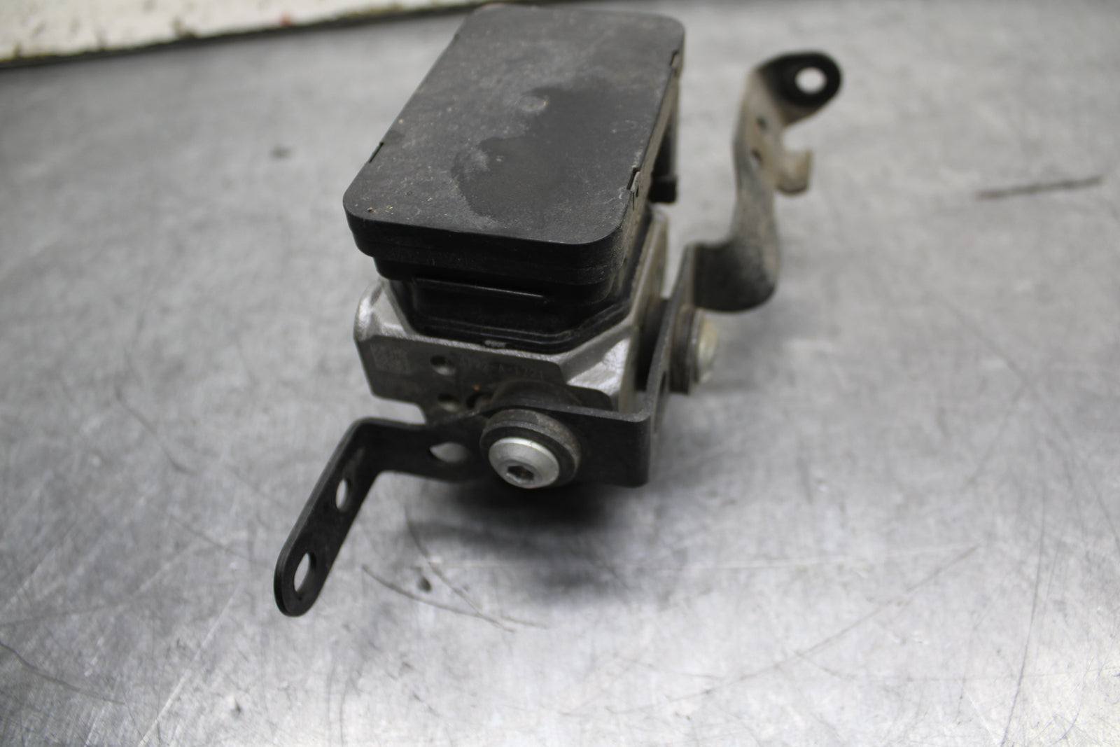 24 KAWASAKI NINJA 500 ABS ABS PUMP UNIT MODULE BB744