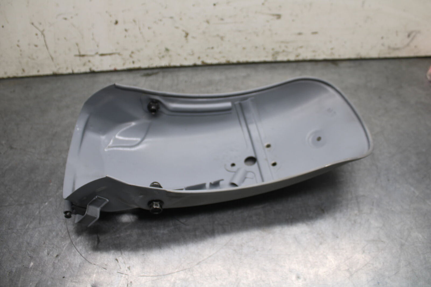 78-81 YAMAHA XS1100 REAR BACK FENDER MUD GUARD BB107