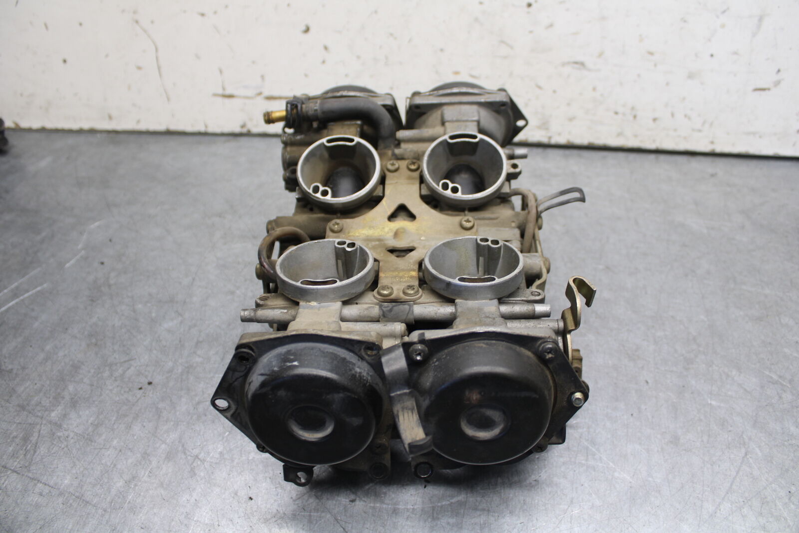 85-86 SUZUKI MADURA 1200 CARB CARBURETOR  BB691