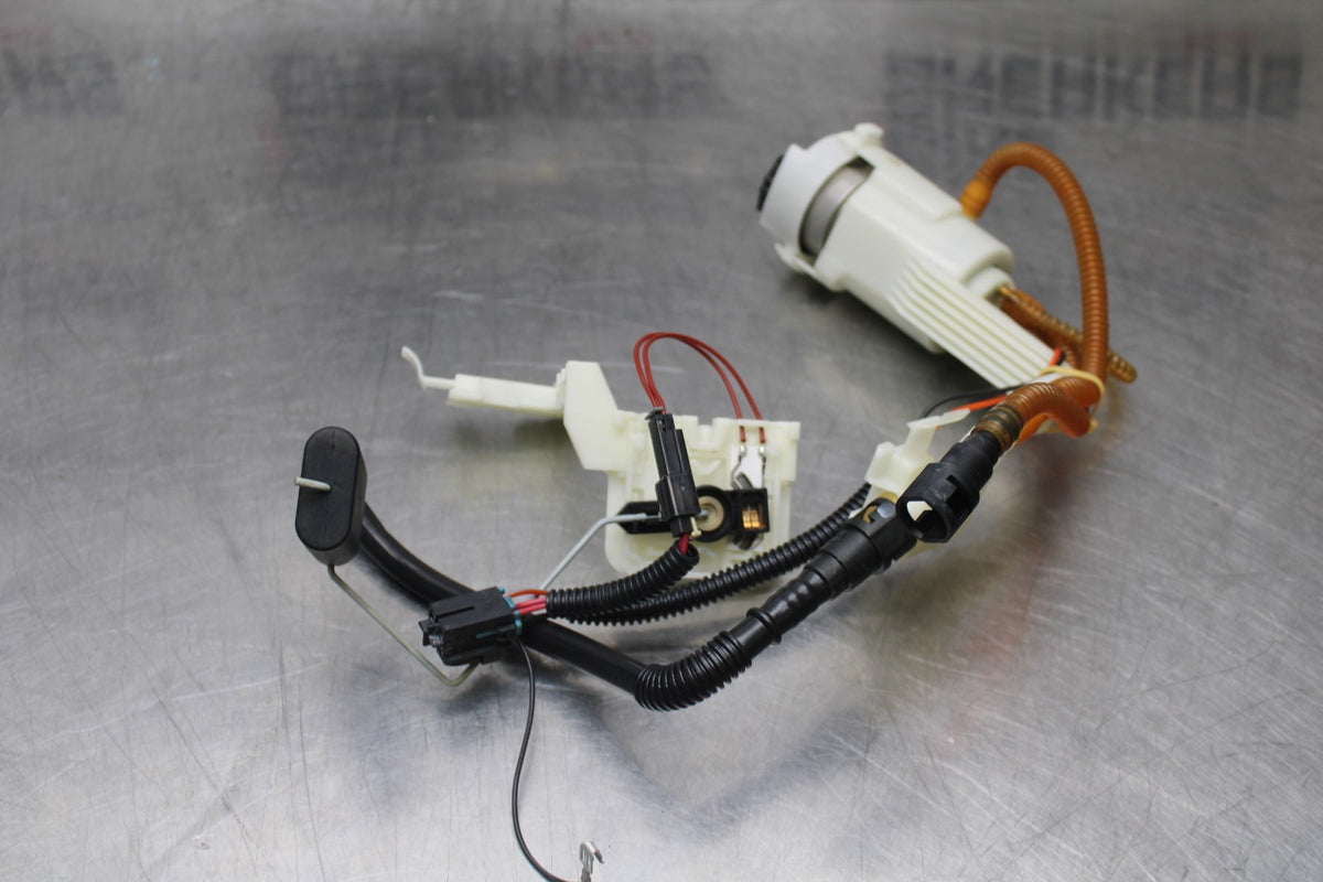 08 HARLEY-DAVIDSON ELECTRA GLIDE POLICE EFI FLHTPI FUEL GAS PUMP BB816